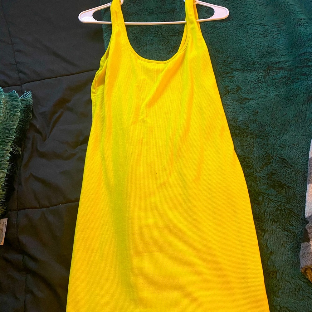 Yellow ribbed dress